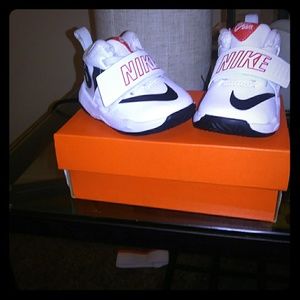 Infant boys Nikes